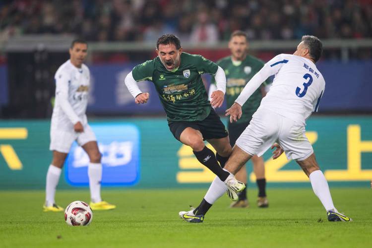 中表达了自 中表达了自