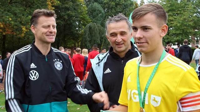 季中保持健 季中保持健