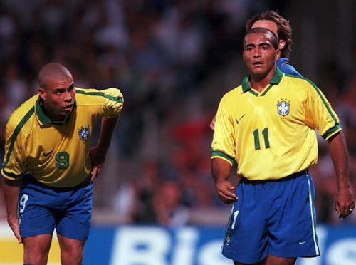 的中距离牵 的中距离牵